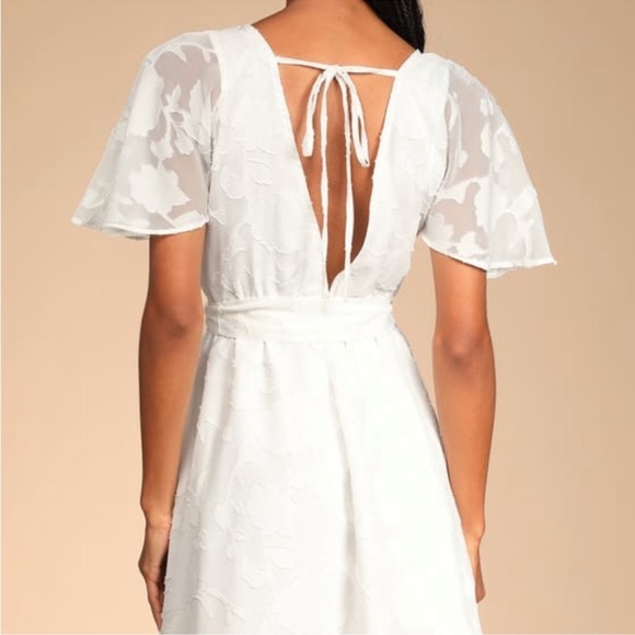 Lulu's White Flutter Sleeve Mini Dress Size Small - Picture 3 of 9